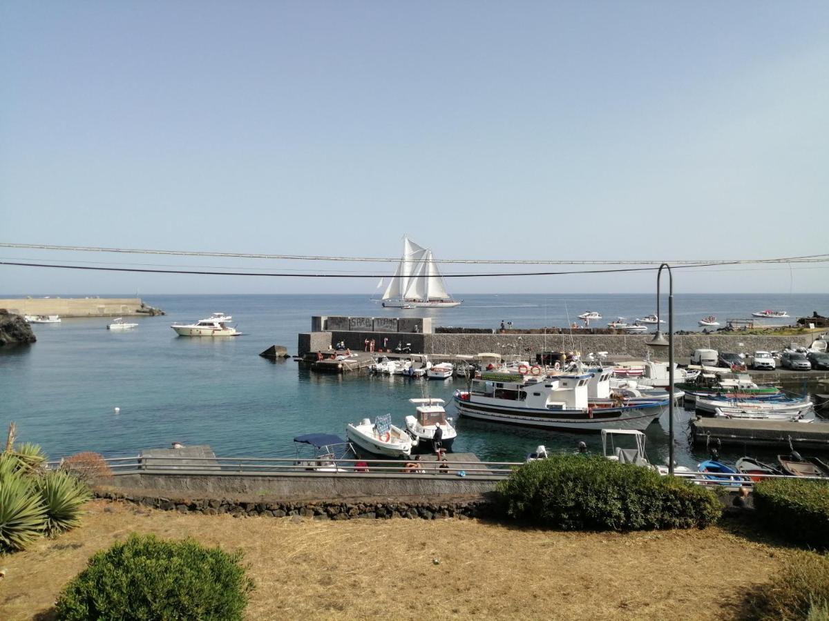 Acirealevacanze - Romantica Camera Sul Mare Exterior photo